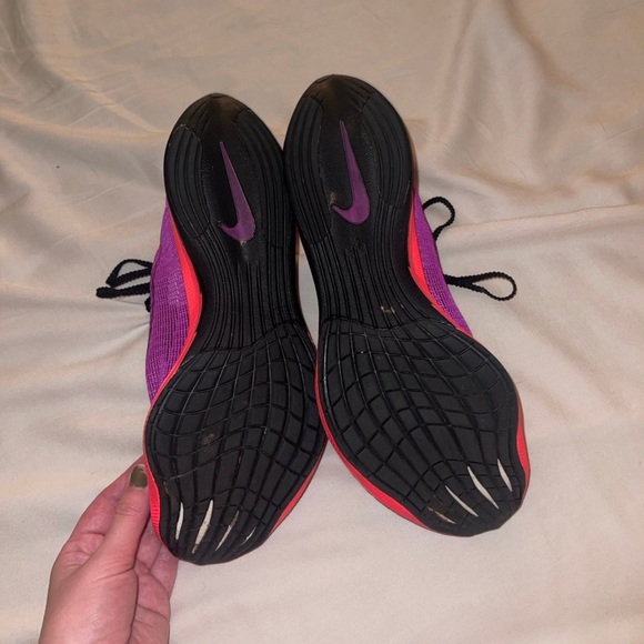 Nike Women's Shoes in Pink and Orange - Picture 7 of 7